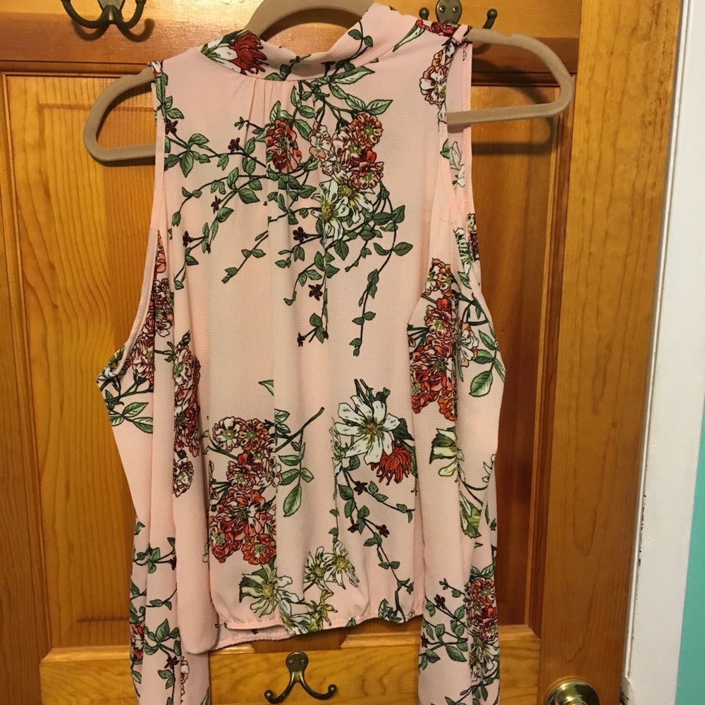 Floral Cold Shoulder Blouse